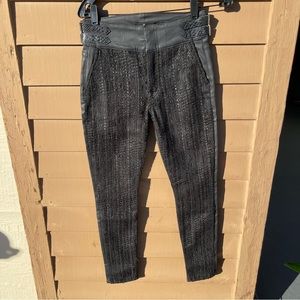 7 For All Mankind Pants. Size 24.